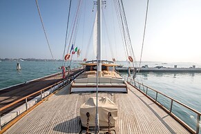 Venezia Boat San Marco
