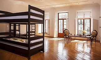 EstherHouse - Hostel