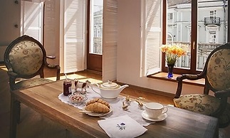 EstherHouse - Hostel