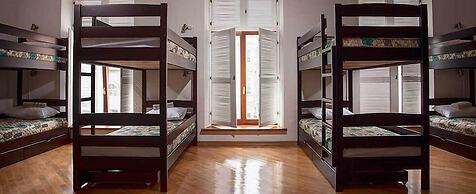 EstherHouse - Hostel