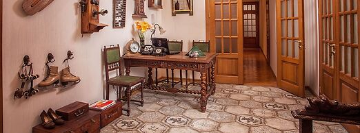 EstherHouse - Hostel