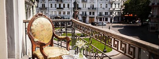 EstherHouse - Hostel