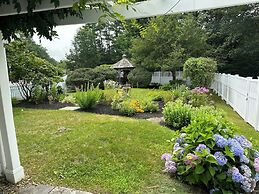 Cod Cove Inn, BW Signature Collection