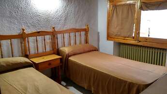 Pensión Arroyo de La Teja