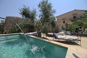 Prestige Pool Country House in Alimini Lakes