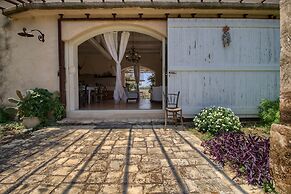 Prestige Pool Country House in Alimini Lakes