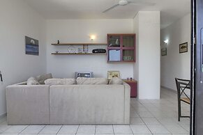 Sunset Greg, Lovely Front bay Terraced House