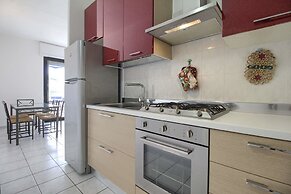 Sunset Greg, Lovely Front bay Terraced House