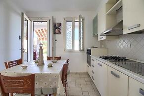 Casetta Dona a Ridosso Della Spiaggia Torre Vado