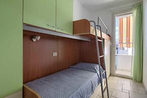 Casetta Dona a Ridosso Della Spiaggia Torre Vado