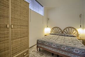 Scia' 2 Seafront apt