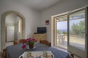 Scia' 2 Seafront apt