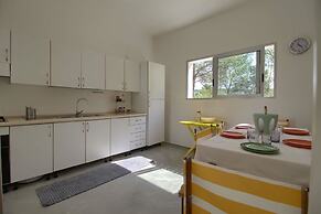 La Macchia Lovely House in the Park