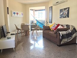 Apartamento mobiliado pertinho beira mar