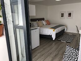 Karee Manor Guesthouse