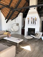 Karee Manor Guesthouse