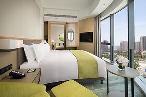 Holiday Inn Zhengzhou Riverside by IHG