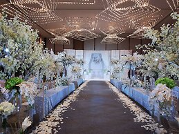 Holiday Inn Zhengzhou Riverside by IHG