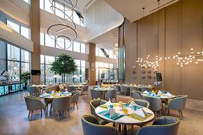 Holiday Inn Zhengzhou Riverside by IHG