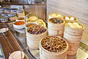 Holiday Inn Zhengzhou Riverside by IHG