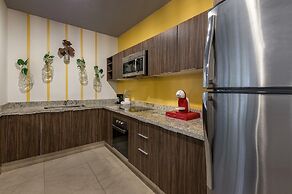 Agua De Mar by Tulumeando