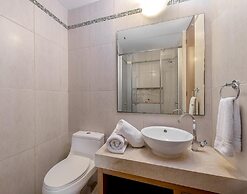 Agua De Mar by Tulumeando