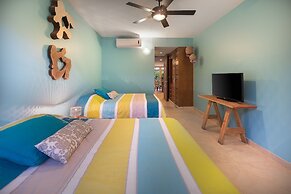 Agua De Mar by Tulumeando