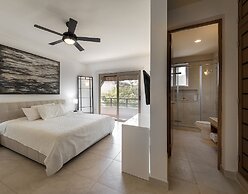 Agua De Mar by Tulumeando