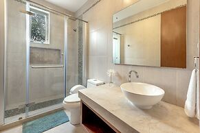 Agua De Mar by Tulumeando