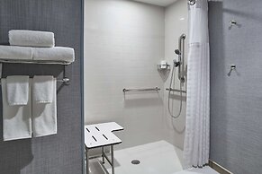 Hyatt Place Wilmington Riverfront