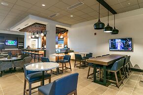 Hyatt Place Wilmington Riverfront