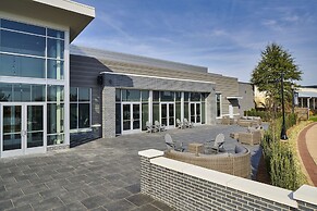 Hyatt Place Wilmington Riverfront