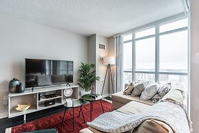 Platinum Suites -  Stunning Waterfront 2 Bed 2 Bath