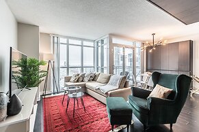 Platinum Suites -  Stunning Waterfront 2 Bed 2 Bath