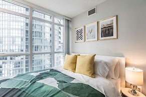 Platinum Suites -  Stunning Waterfront 2 Bed 2 Bath