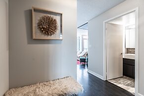 Platinum Suites -  Stunning Waterfront 2 Bed 2 Bath