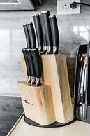 Platinum Suites -  Stunning Waterfront 2 Bed 2 Bath