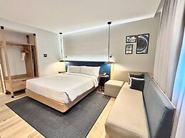 Hilton Garden Inn Bucharest Airport