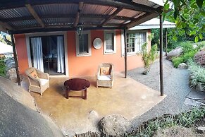 Lidwala Lodge - Hostel