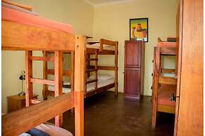 Lidwala Lodge - Hostel