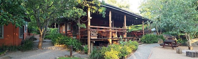 Lidwala Lodge - Hostel