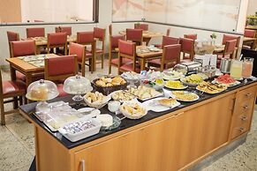 Ibituruna Center Hotel