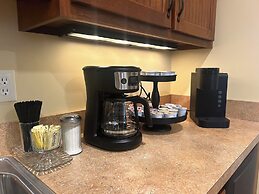 Grand Lux Inn