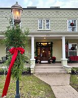 Grand Lux Inn