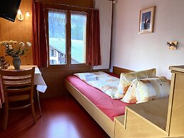 Esthers Guesthouse