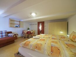 Esthers Guesthouse