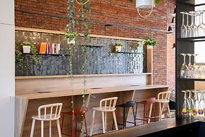 B&B HOTEL Brussels Centre Gare du Midi