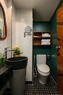 Hanoi La Selva Central Hotel