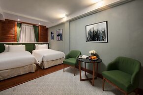 Hanoi La Selva Central Hotel