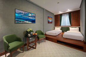 Hanoi La Selva Central Hotel
